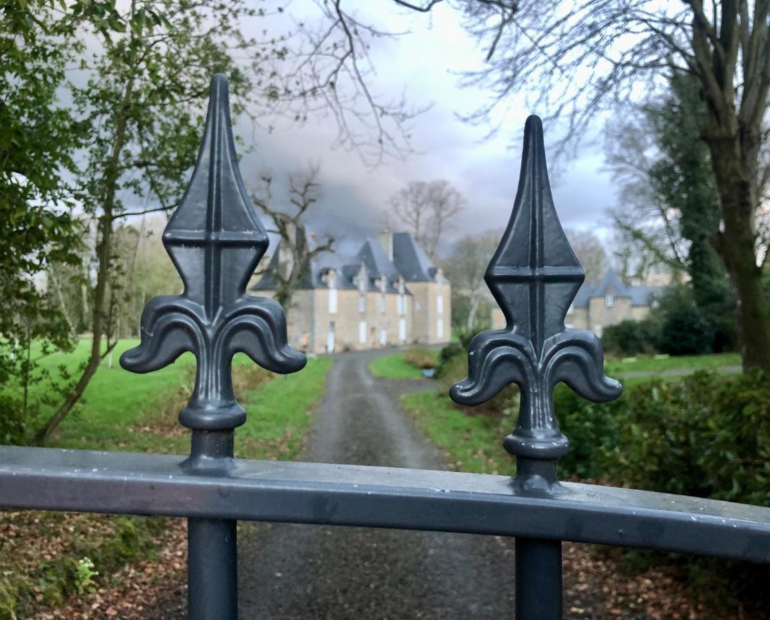 Chambres D'Hotes Chateau De La Croix Chemin Saint-Leger-des-Pres Eksteriør billede